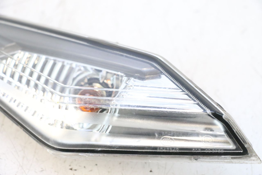 photo de LEFT FRONT TURN SIGNAL SYM JET 14 4T 50 (2018 - 2022) - Additional view of the item