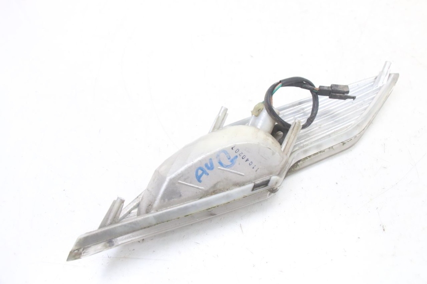 photo de LEFT FRONT TURN SIGNAL KYMCO DINK 4T 50 (2007 - 2018) - Surface and material condition