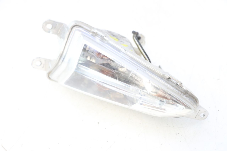 photo de LEFT FRONT TURN SIGNAL PIAGGIO LIBERTY IGET 4T 50 (2015 - 2020) - Zoom on usage condition