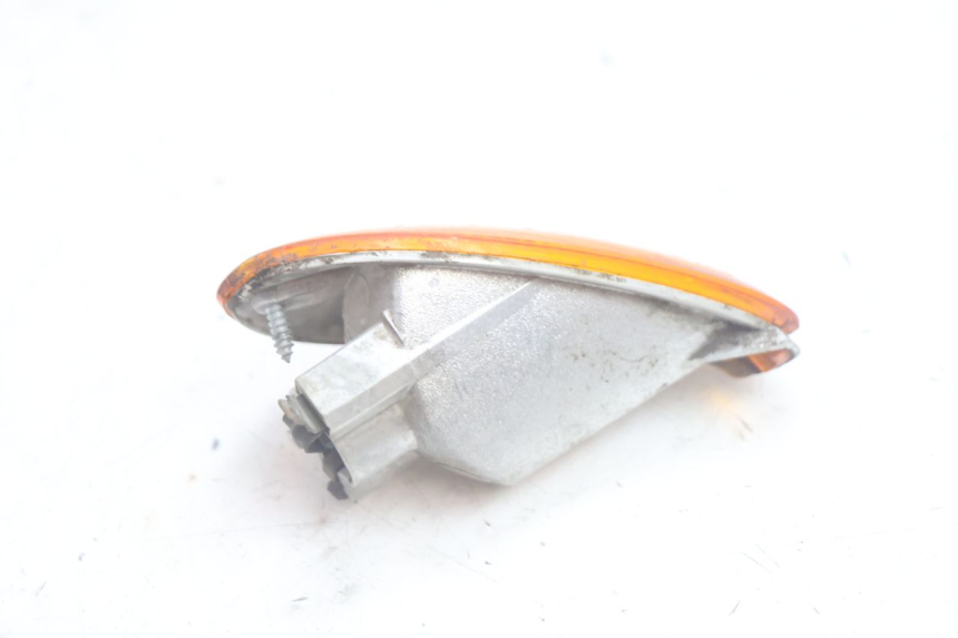 photo de FRONT LEFT TURN SIGNAL PIAGGIO LIBERTY 50 (1998 - 2003) - Component detail