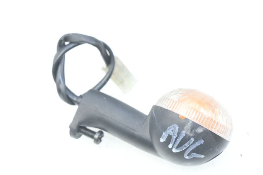 photo de LEFT FRONT TURN SIGNAL PEUGEOT LUDIX 50 (2008 - 2017) - Alternative perspective