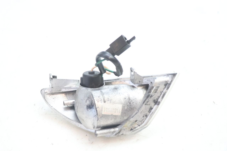 photo de FRONT LEFT TURN SIGNAL  SYM MIO 50 (2005 - 2010) - Technical close-up