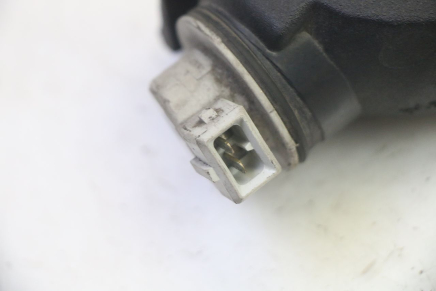 photo de FRONT LEFT TURN SIGNAL  PIAGGIO MP3 125 (2006 - 2014) - Technical close-up