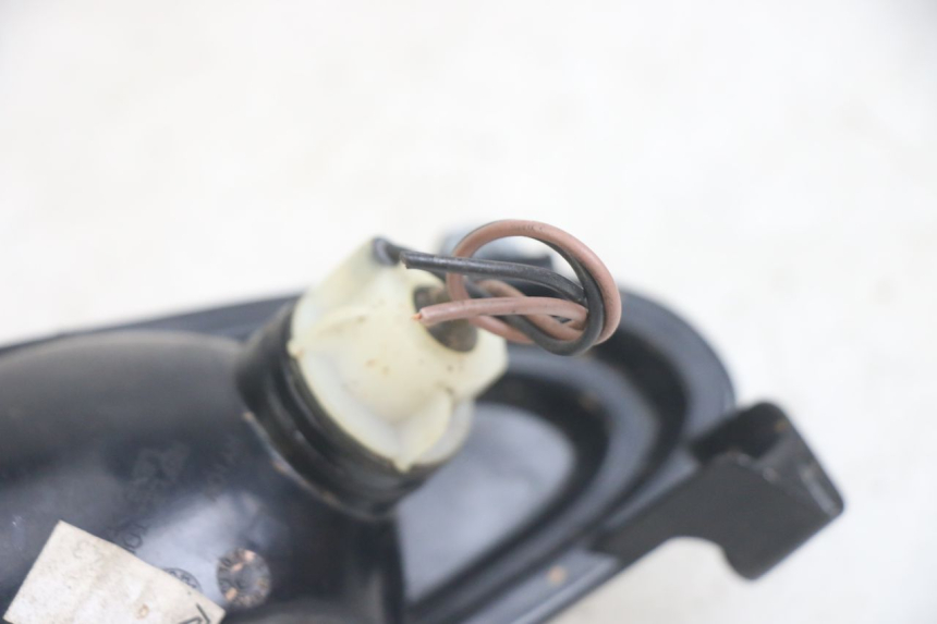 photo de LEFT FRONT TURN SIGNAL YAMAHA NEOS NEO'S 4T 50 (2008 - 2016) - Technical close-up