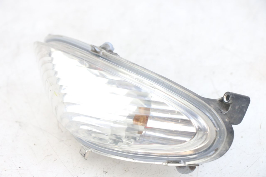 photo de LEFT FRONT TURN SIGNAL YAMAHA NEOS NEO'S 4T 50 (2008 - 2016) - Fixing points details