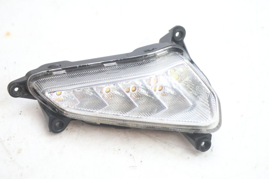 photo de FRONT LEFT TURN SIGNAL KYMCO LIKE 4T 50 (2019 - 2025) - Main view