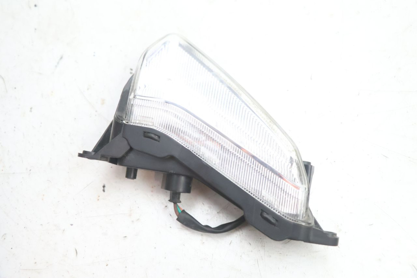 photo de FRONT LEFT TURN SIGNAL KYMCO LIKE 4T 50 (2019 - 2025) - Alternative perspective