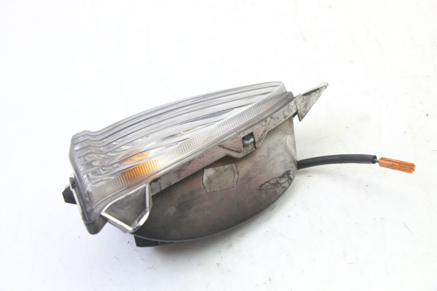 photo de FRONT LEFT TURN SIGNAL HONDA NTV DEAUVILLE ABS 700 (2007 - 2016) - Alternative perspective