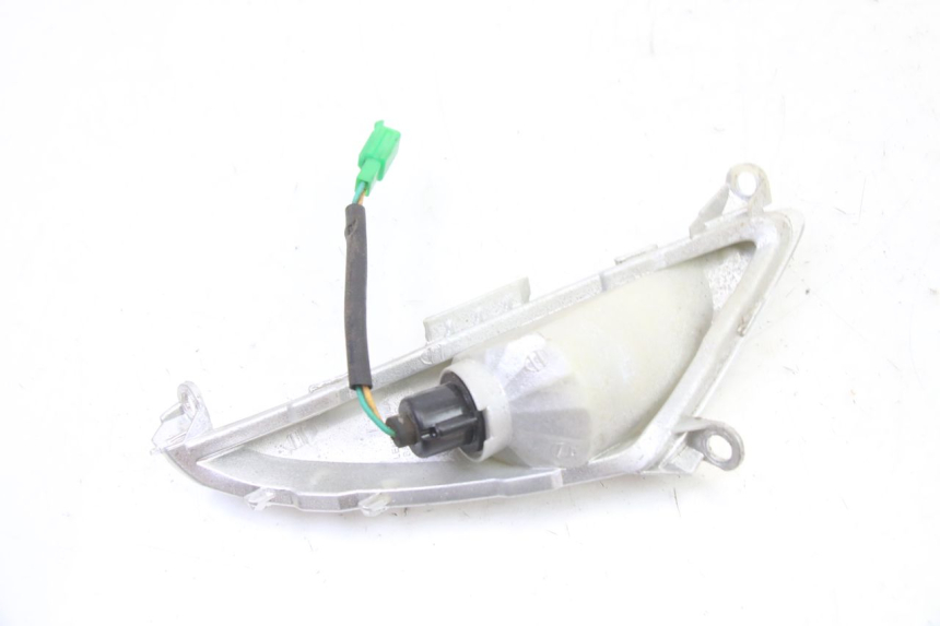 photo de FRONT LEFT TURN SIGNAL SYM ORBIT 2 4T 50 (2008 - 2017) - Technical close-up