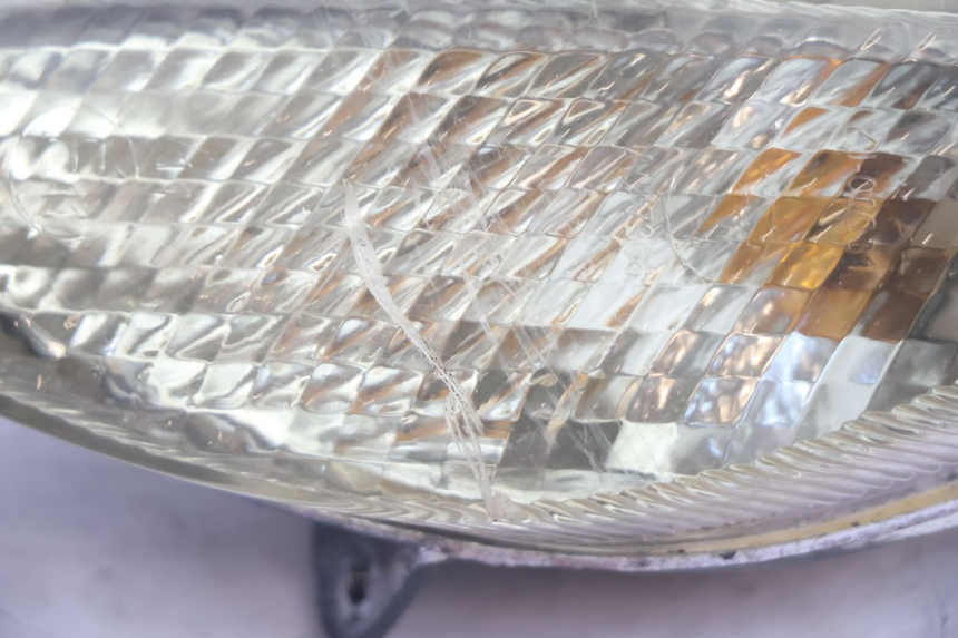 photo de FRONT LEFT TURN SIGNAL IMF INDUSTRIE PACH 2T 50 (2009 - 2013) - Alternative perspective