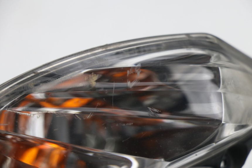 photo de FRONT LEFT TURN SIGNAL  HONDA PCX (JF28) 125 (2009 - 2011) - Zoom on usage condition