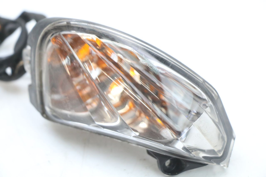 photo de FRONT LEFT TURN SIGNAL  HONDA PCX (JF28) 125 (2009 - 2011) - Component detail
