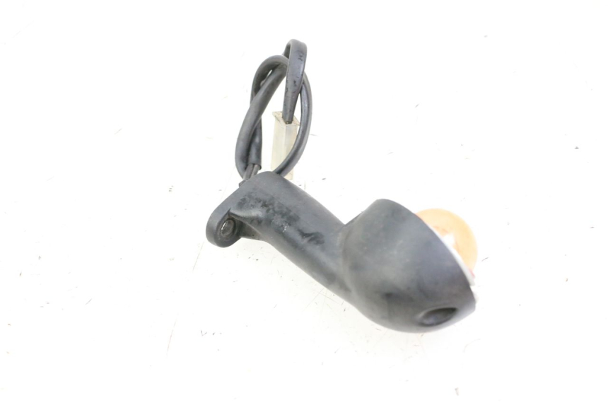 photo de LEFT FRONT TURN SIGNAL PEUGEOT TKR TREKKER FURIOUS 50 (2005 - 2014) - Zoom on usage condition