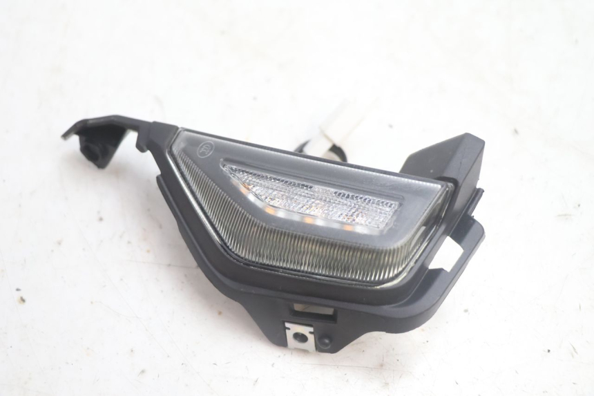 photo de FRONT LEFT TURN SIGNAL JM MOTORS R-MAX TECH 50 (2024 - 2026) - Component detail