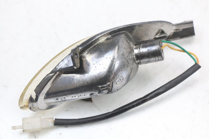 photo de FRONT LEFT TURN SIGNAL  TNT MOTOR ROMA 10' 2T 50 (2011 - 2018) - Fixing points details