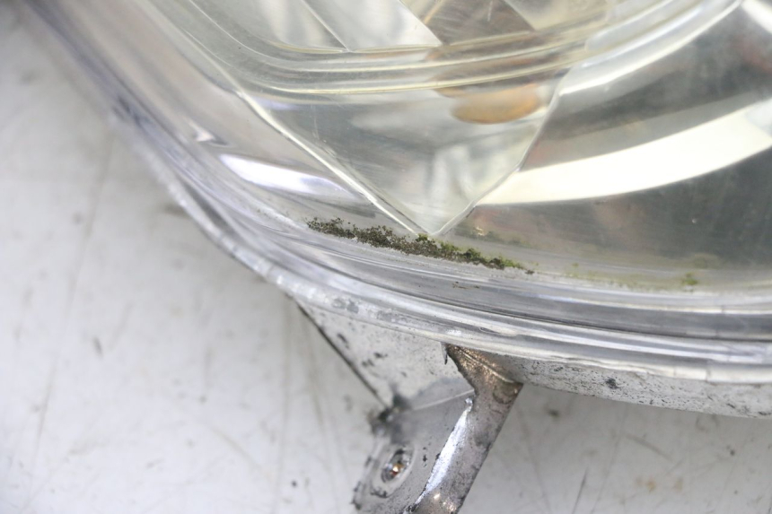 photo de FRONT LEFT TURN SIGNAL  JM MOTORS SANTANA 50 (2014 - 2023) - Fixing points details