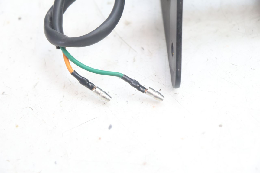 photo de FRONT LEFT TURN SIGNAL MASH SEVENTY FIVE 125 (2013 - 2021) - Technical close-up