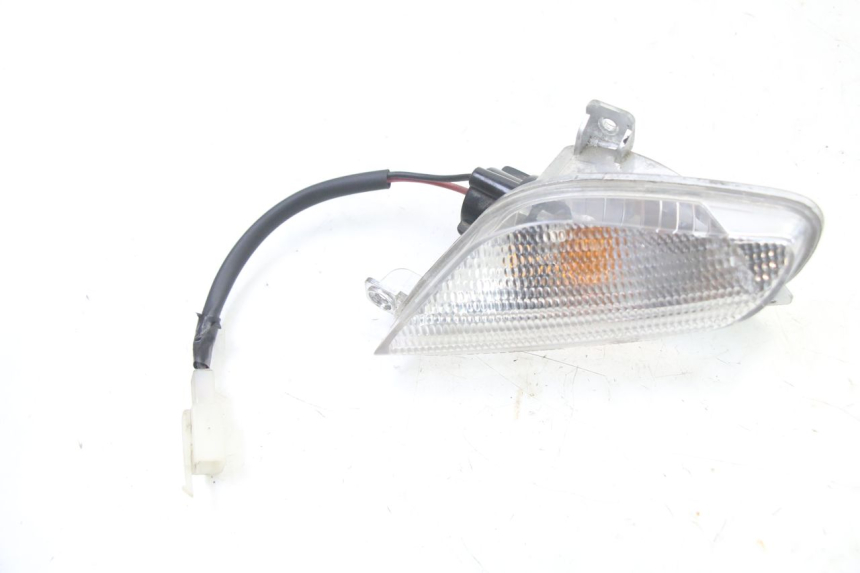 photo de FRONT LEFT TURN SIGNAL  APRILIA SR 2T 50 (2018 - 2022) - Zoom on usage condition