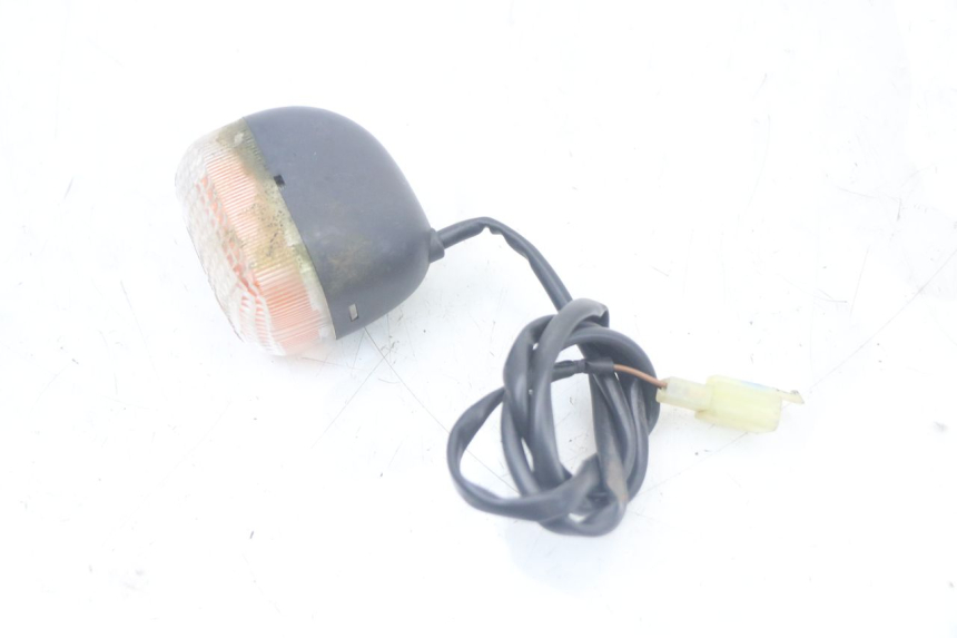 photo de LEFT FRONT TURN SIGNAL MBK STUNT NAKED 50 (2004 - 2018) - Technical close-up