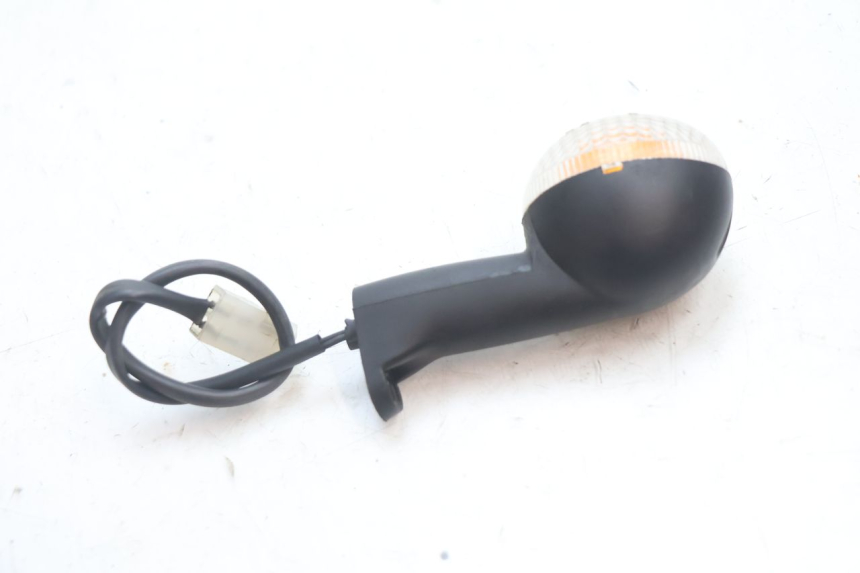 photo de LEFT FRONT TURN SIGNAL PEUGEOT TKR TREKKER FURIOUS 50 (2005 - 2014) - Alternative perspective