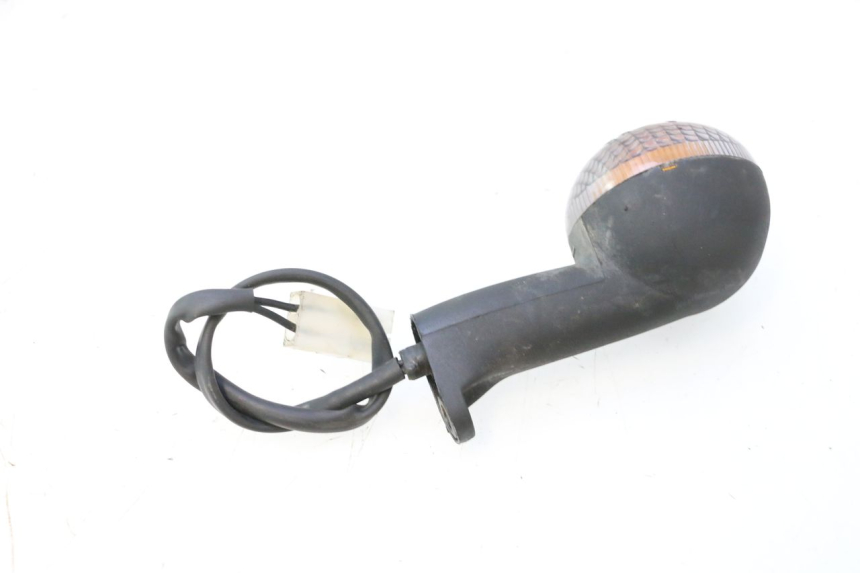 photo de FRONT LEFT TURN SIGNAL PEUGEOT TREKKER 50 (1995 - 2004) - Zoom on usage condition