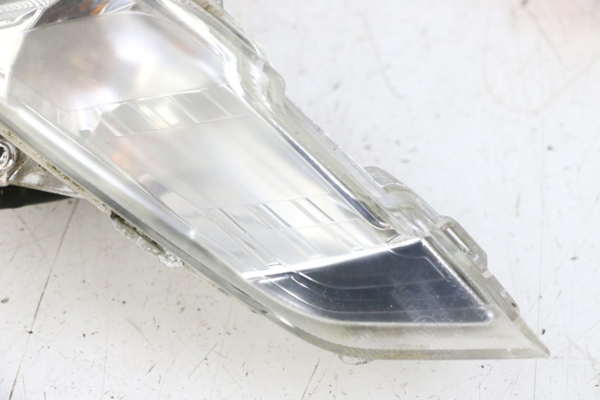 photo de FRONT LEFT TURN SIGNAL PEUGEOT TWEET 4T 50 (2014 - 2019) - Component detail