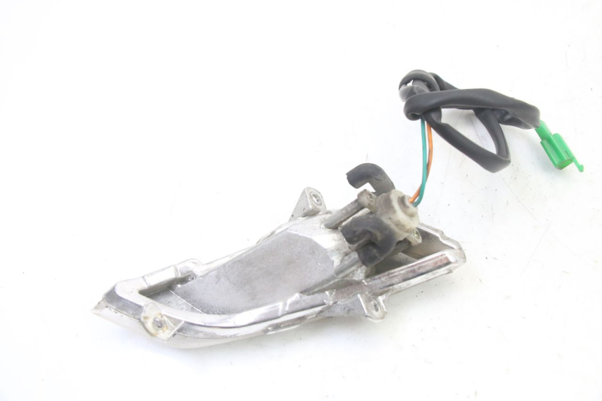 photo de FRONT LEFT TURN SIGNAL PEUGEOT TWEET 4T 50 (2014 - 2019) - Alternative perspective