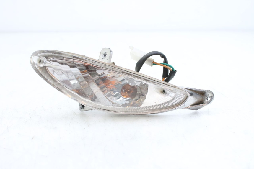 photo de LEFT FRONT TURN SIGNAL PEUGEOT V-CLIC VCLIC 50 (2007 - 2013) - Zoom on usage condition