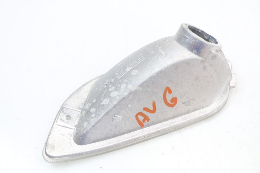 photo de LEFT FRONT TURN SIGNAL PIAGGIO VESPA LX 125 (2005 - 2010) - Technical close-up