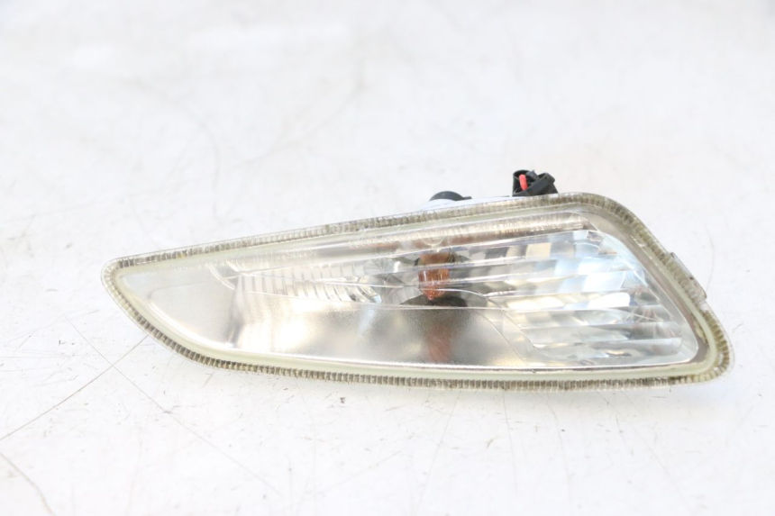 photo de LEFT FRONT TURN SIGNAL PIAGGIO VESPA PRIMAVERA 2T 50 (2013 - 2018) - Component detail
