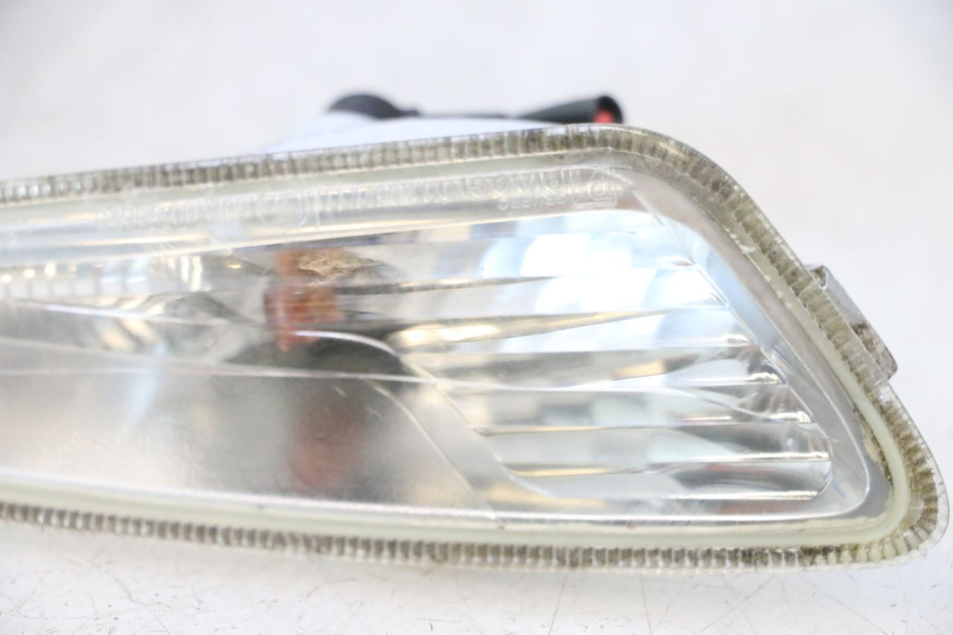 photo de LEFT FRONT TURN SIGNAL PIAGGIO VESPA PRIMAVERA 2T 50 (2013 - 2018) - Additional view of the item