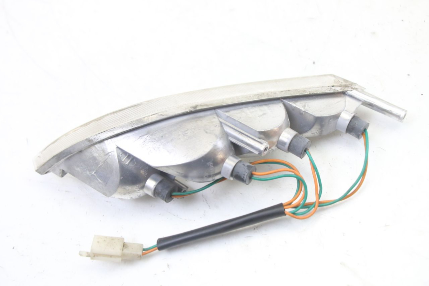 photo de FRONT LEFT TURN SIGNAL  PEUGEOT VIVACITY NEW 2T 50 (2008 - 2017) - Technical close-up