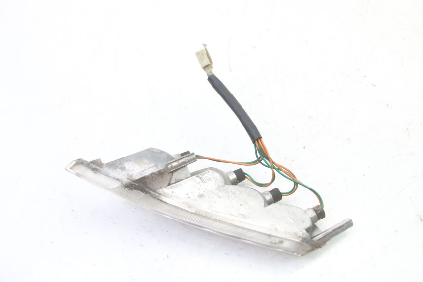 photo de FRONT LEFT TURN SIGNAL  PEUGEOT VIVACITY NEW 2T 50 (2008 - 2017) - Technical close-up