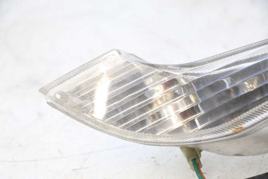 photo de FRONT LEFT TURN SIGNAL  PEUGEOT VIVACITY NEW 2T 50 (2008 - 2017) - Component detail