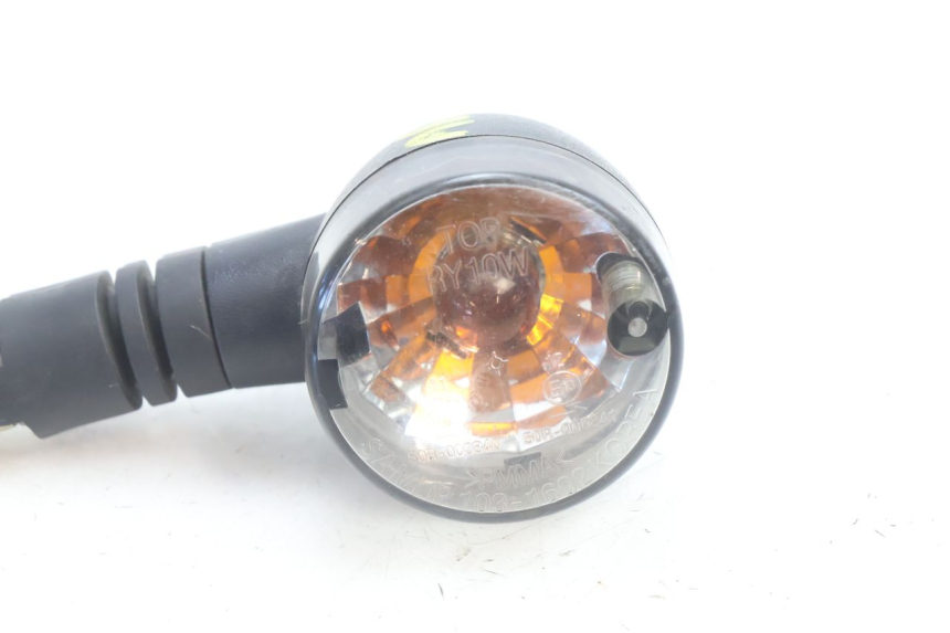 photo de FRONT LEFT TURN SIGNAL DAELIM VJ ROADWIN 125 (2004 - 2007) - Component detail