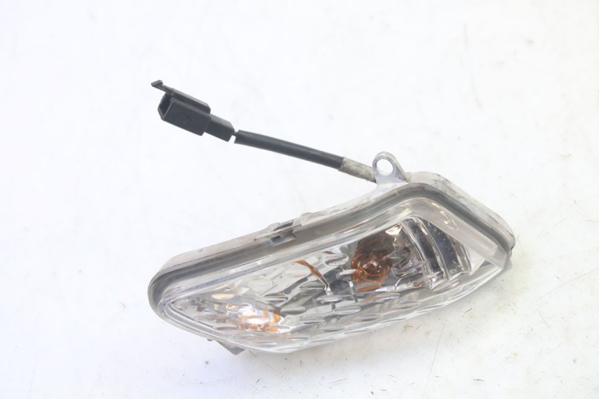 photo de LEFT FRONT TURN SIGNAL YAMAHA X-MAX XMAX 250 (2006 - 2009) - Component detail