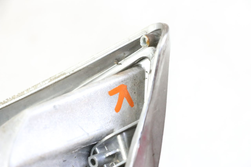 photo de LEFT FRONT TURN SIGNAL PIAGGIO XEVO - X EVO 125 (2007 - 2017) - Alternative perspective