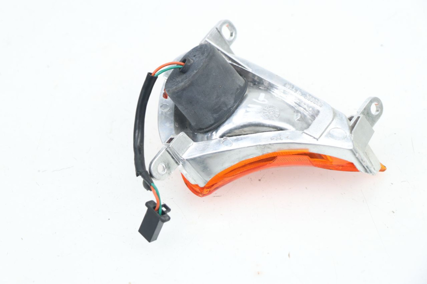 photo de FRONT LEFT TURN SIGNAL HONDA XLV VARADERO 125 (2000 - 2006) - Alternative perspective