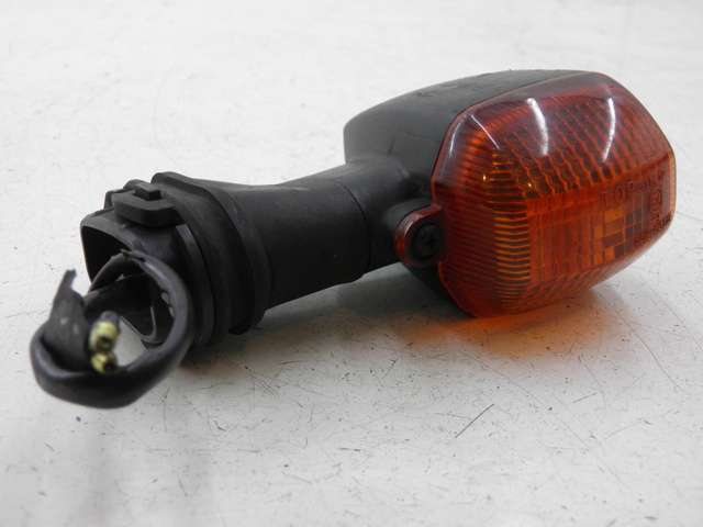 photo de FRONT LEFT TURN SIGNAL  YAMAHA FZS FAZER 1000 (2003 - 2005) - Main view