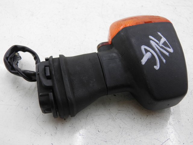 photo de FRONT LEFT TURN SIGNAL  YAMAHA FZS FAZER 1000 (2003 - 2005) - Product overview