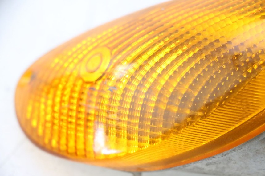 photo de FRONT LEFT TURN SIGNAL YAMAHA YP MAJESTY 125 (1998 - 2001) - Product overview