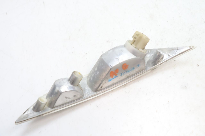 photo de LEFT FRONT TURN SIGNAL PIAGGIO ZIP 2T 50 (2009 - 2019) - Zoom on usage condition