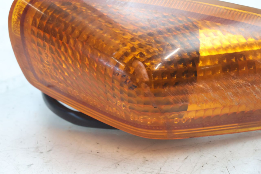 photo de LEFT FRONT TURN SIGNAL KAWASAKI ZZR 600 (1995 - 2004) - Component detail