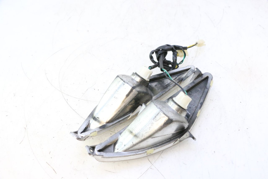 photo de FRONT TURN SIGNAL RIDE JUMP 2T 50 (2012 - 2017) - Fixing points details
