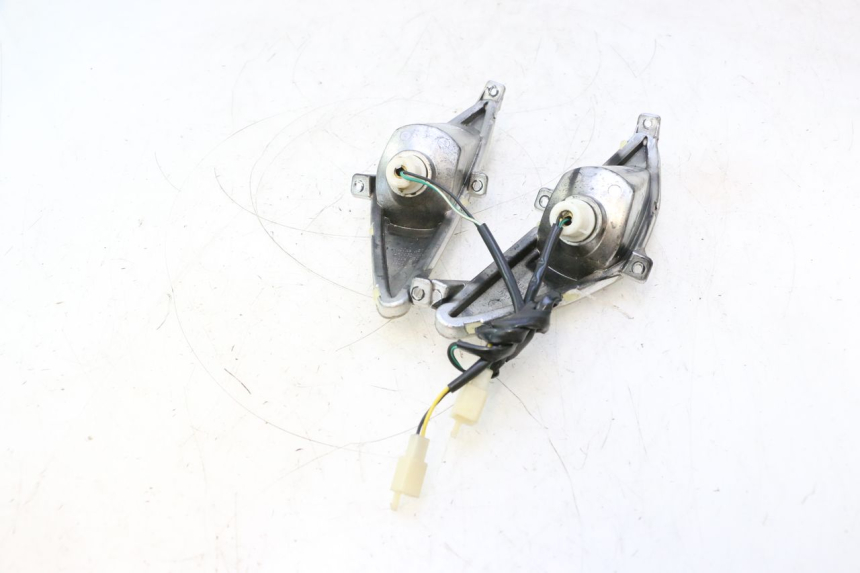 photo de FRONT TURN SIGNAL RIDE JUMP 2T 50 (2012 - 2017) - Markings and original references