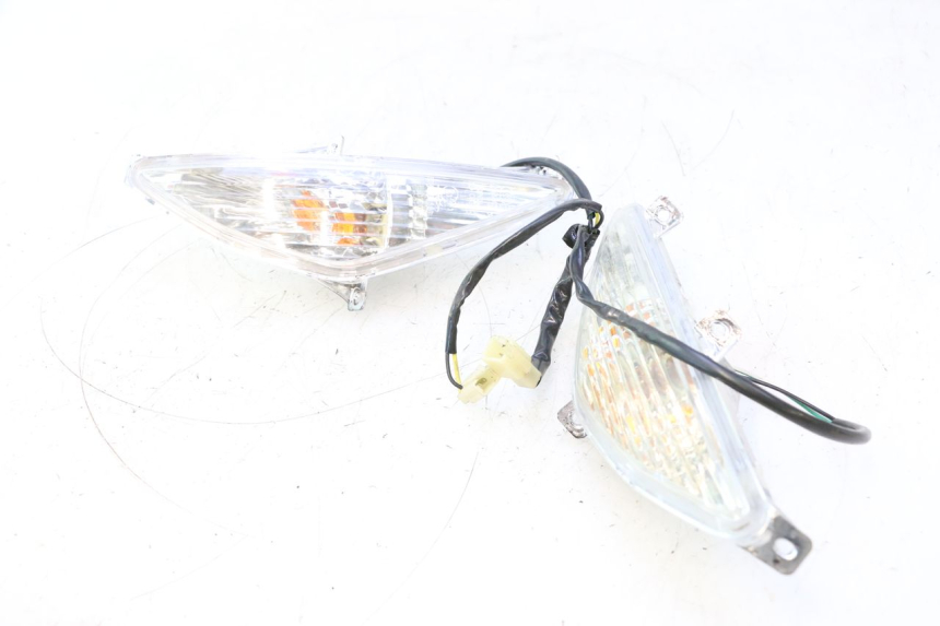 photo de FRONT TURN SIGNAL RIDE JUMP 2T 50 (2012 - 2017) - Component detail