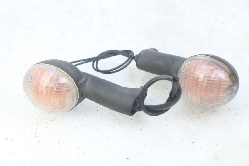 photo de FRONT TURN SIGNAL PEUGEOT LUDIX 50 (2005 - 2007) - Main view