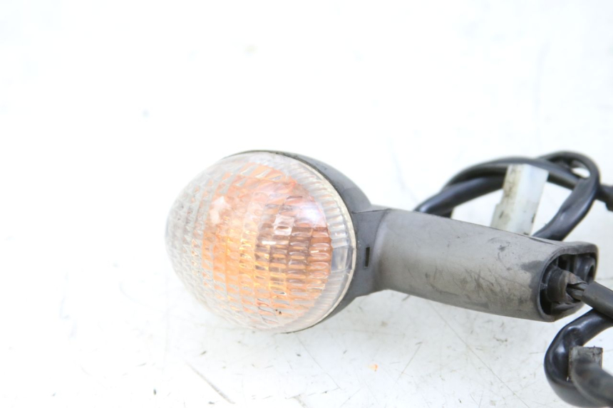 photo de FRONT TURN SIGNAL PEUGEOT LUDIX 50 (2005 - 2007) - Technical close-up