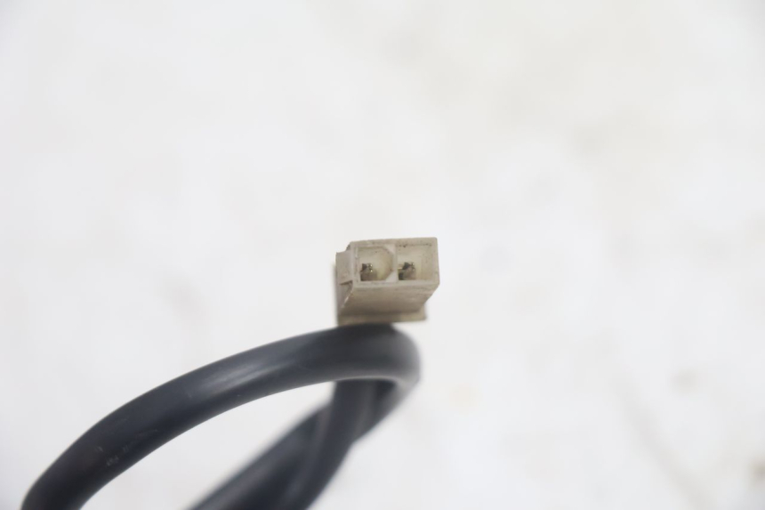 photo de FRONT TURN SIGNAL PEUGEOT LUDIX 50 (2005 - 2007) - Fixing points details