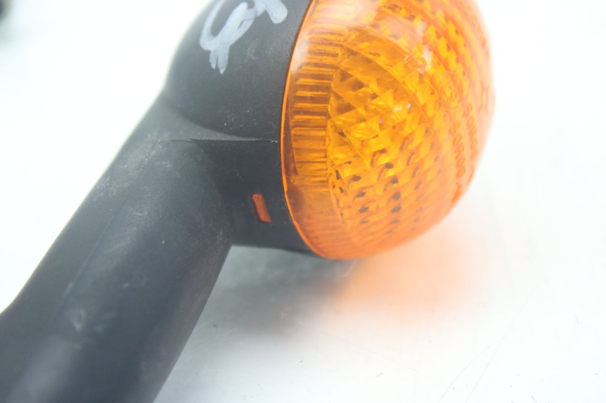 photo de FRONT TURN SIGNAL PEUGEOT LUDIX SNAKE 2T 50 (2004 - 2014) - Zoom on usage condition